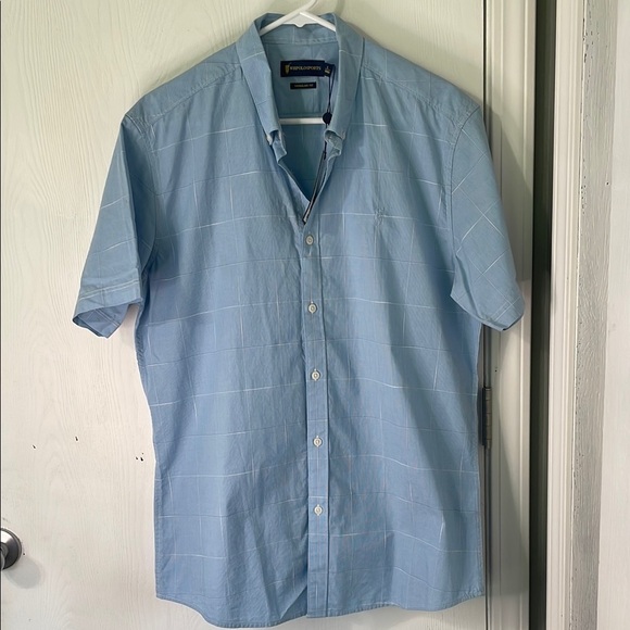 WHPOLOSPORTS NWT Men's Regular Fit Light Blue Logo Short Sleeve Button Shirt XL - Picture 1 of 9